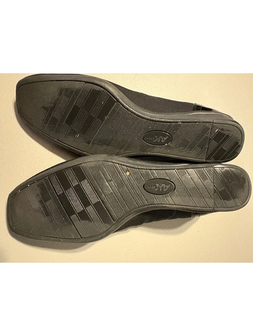 Anne Klein AK Sport Black Wedge Shoes Size 9.5
